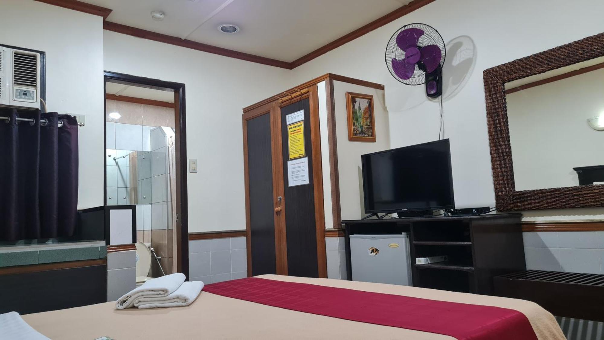 Tiger Hotel Angeles Kültér fotó