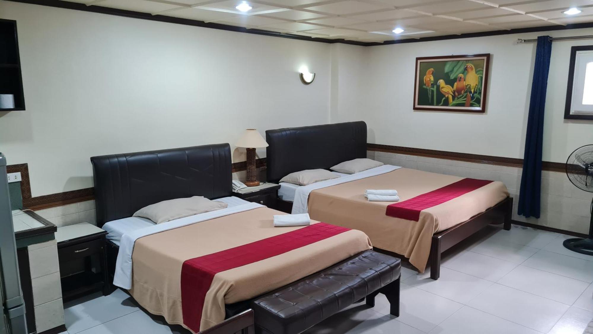 Tiger Hotel Angeles Kültér fotó